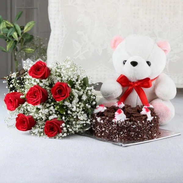 Red Rose Bunch & Black Forest Cake With Teddy